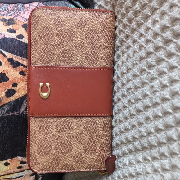 Coach Handbags - COACH Colorblock Signature Canvas Zip Wallet